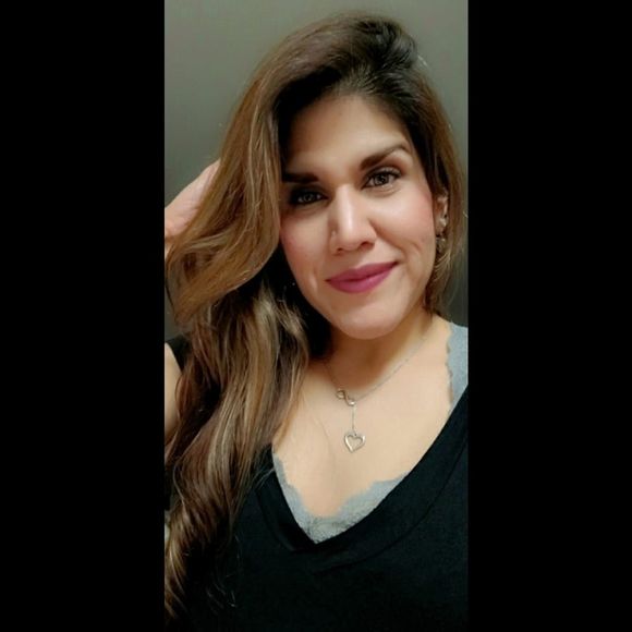 leahsamora